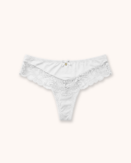 Balaloum string kelnaitės – baltos